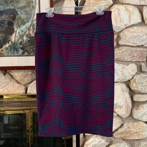 Women’s LuLaRoe Cassie pencil skirt wave print size L stretch  NWOT - Picture 4 of 8